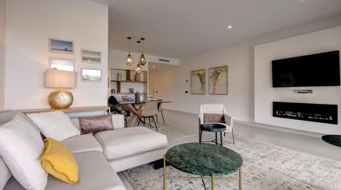 Foto 3 de Apartamento en venta en Altos de Estepona, Estepona