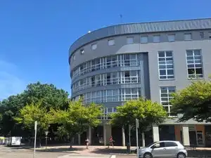 Außenansicht von Wohnung zur Miete in Burgos mit Heizung, Parkett und Terrasse