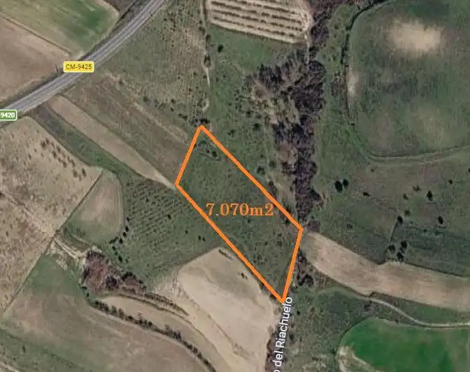 Terreni e lotti in vendita a CM-9420 563
