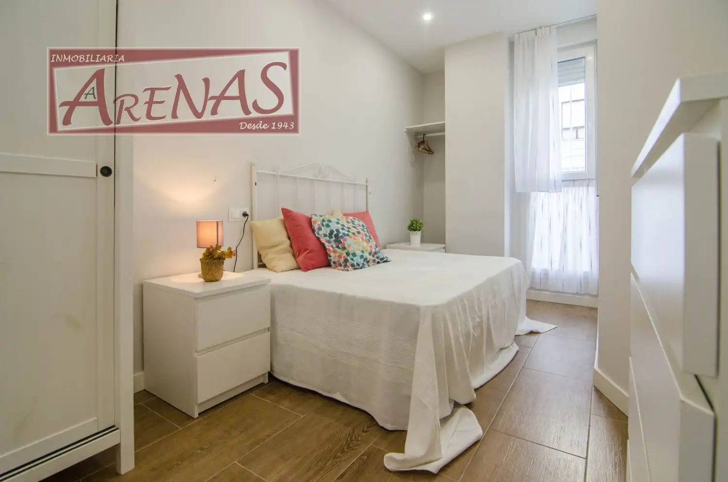 Habitación de Apartamento en venta en Colindres con Amueblado, Lavadora y Microondas