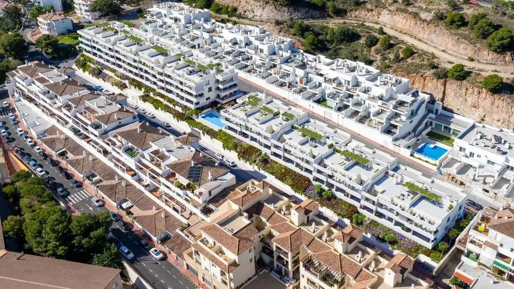 Piso con terraza en venta en Benalmádena pueblo, imagen 12