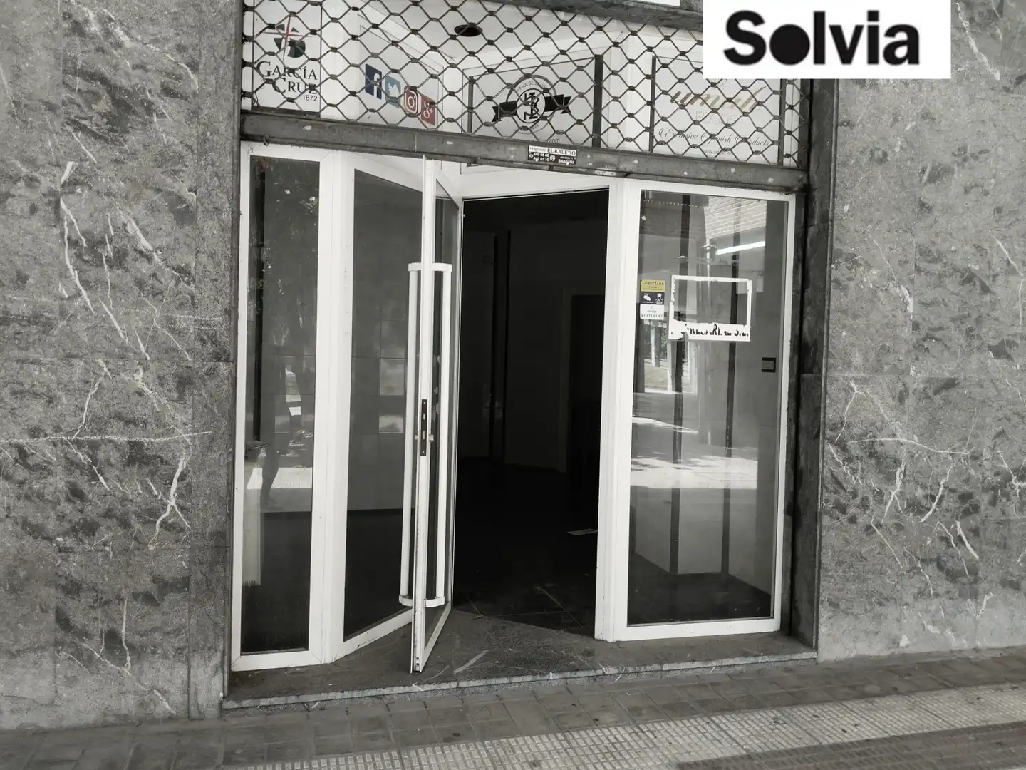Local comercial en venda a Zabalgane Plaza 9, imagen 2