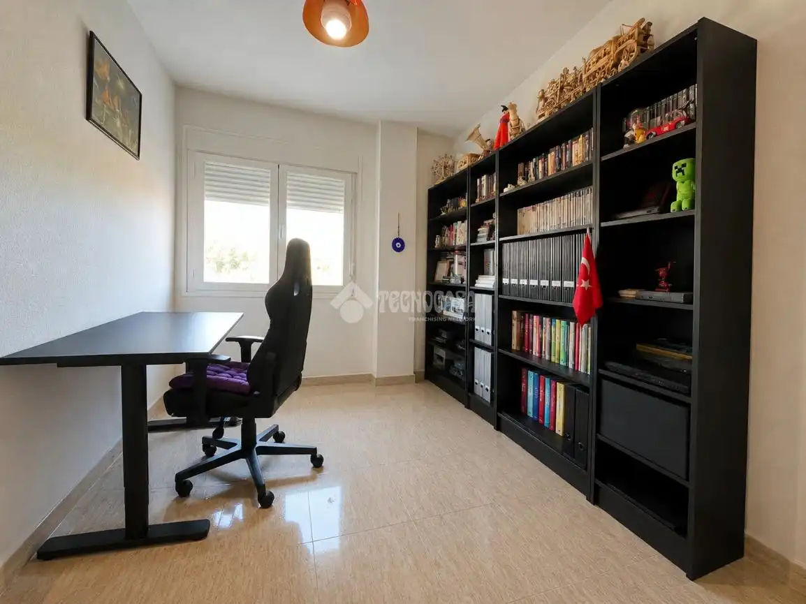 Piso en venta en Pozuelo del Rey con Calefacción y Trastero