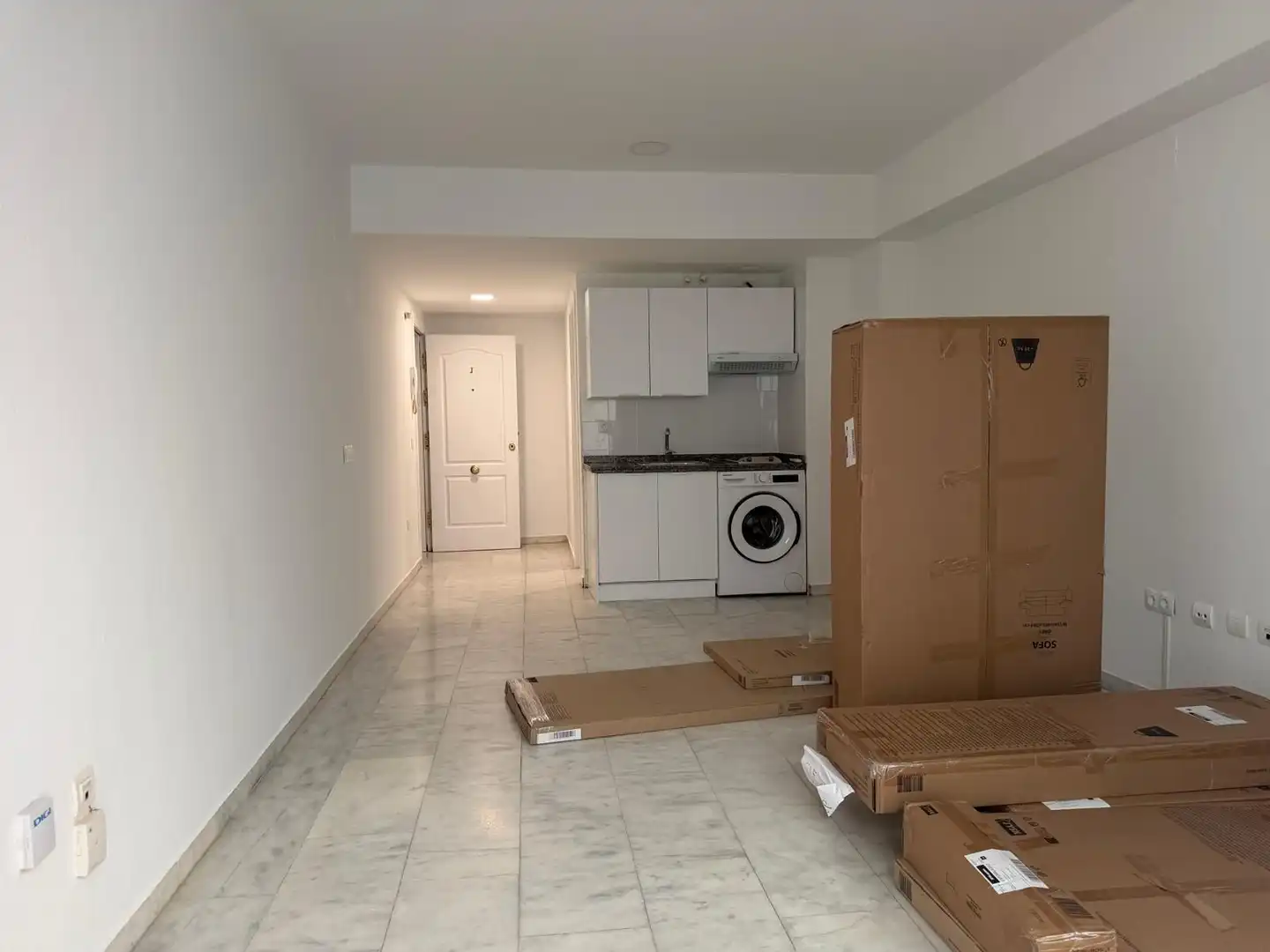 Wohnung zur Miete in Torremolinos mit Klimaanlage, Terrasse und Möbliert