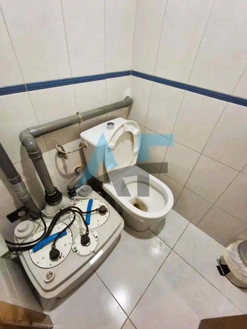 Bathroom of Office for sale in Ourense Capital 