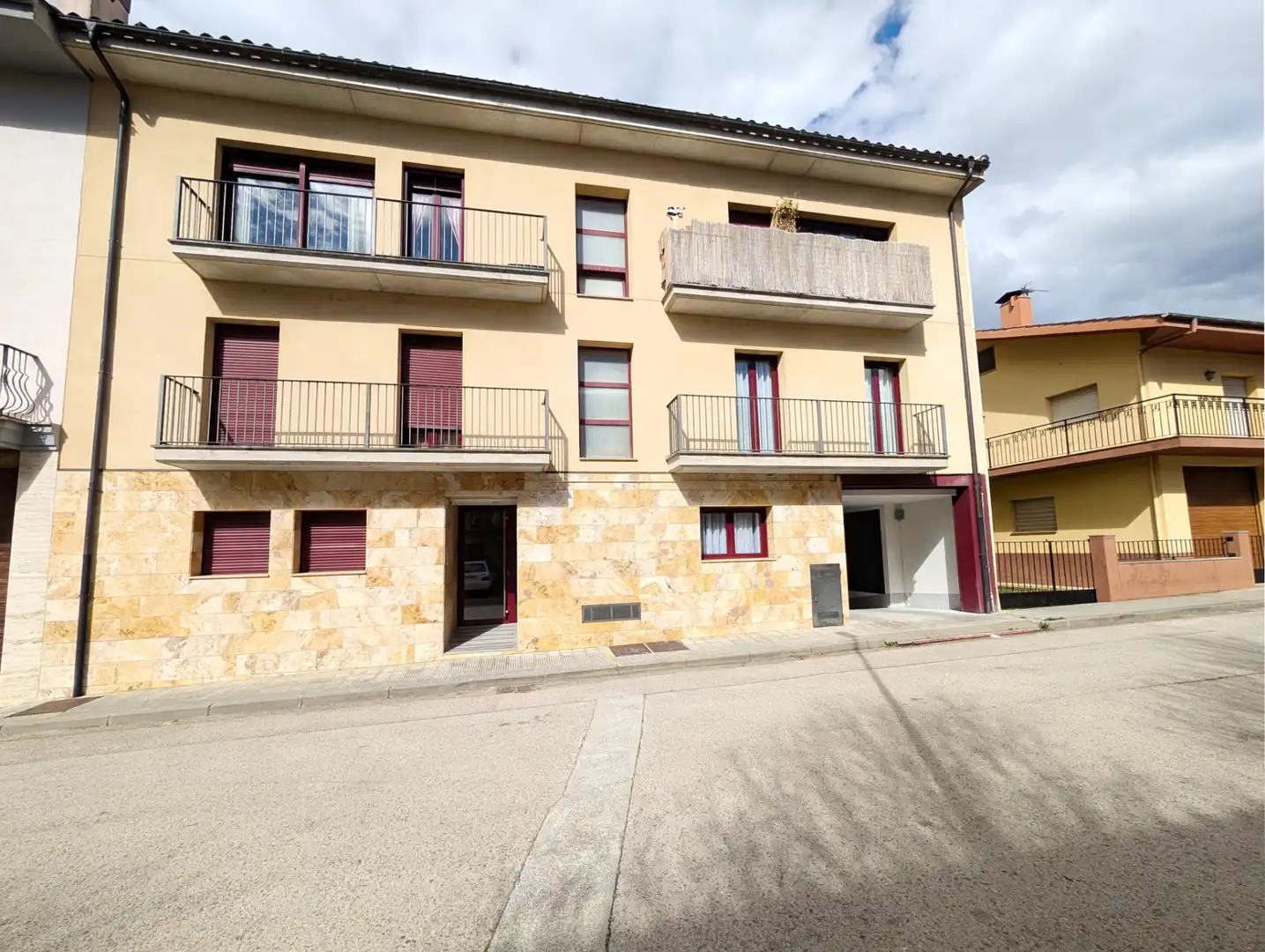 Exterior view of Ground floor for sale in Sant Pau de Segúries  with Heating, Parquet flooring and Terrace