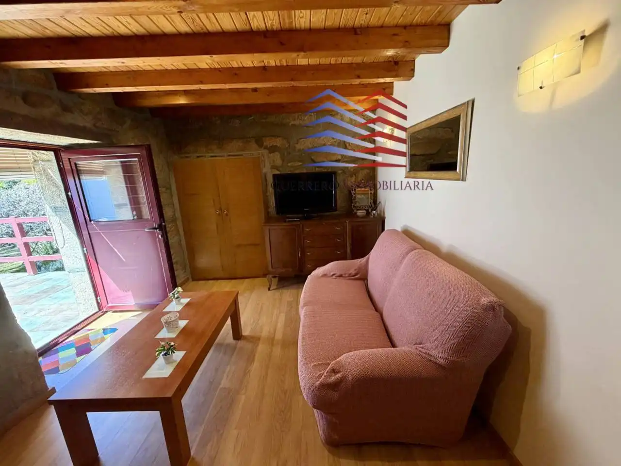 Sala d'estar de Casa o xalet de lloguer en Ourense Capital  amb Calefacció, Jardí privat i Terrassa