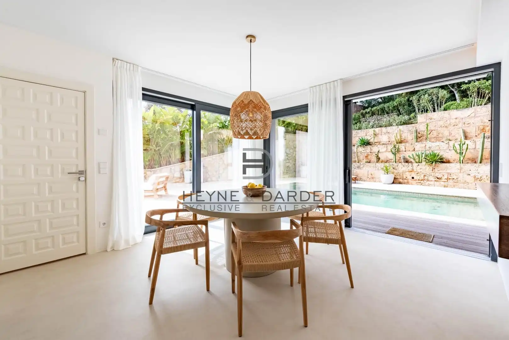Comedor de Casa o chalet en venta en Calvià con Aire acondicionado, Jardín privado y Piscina