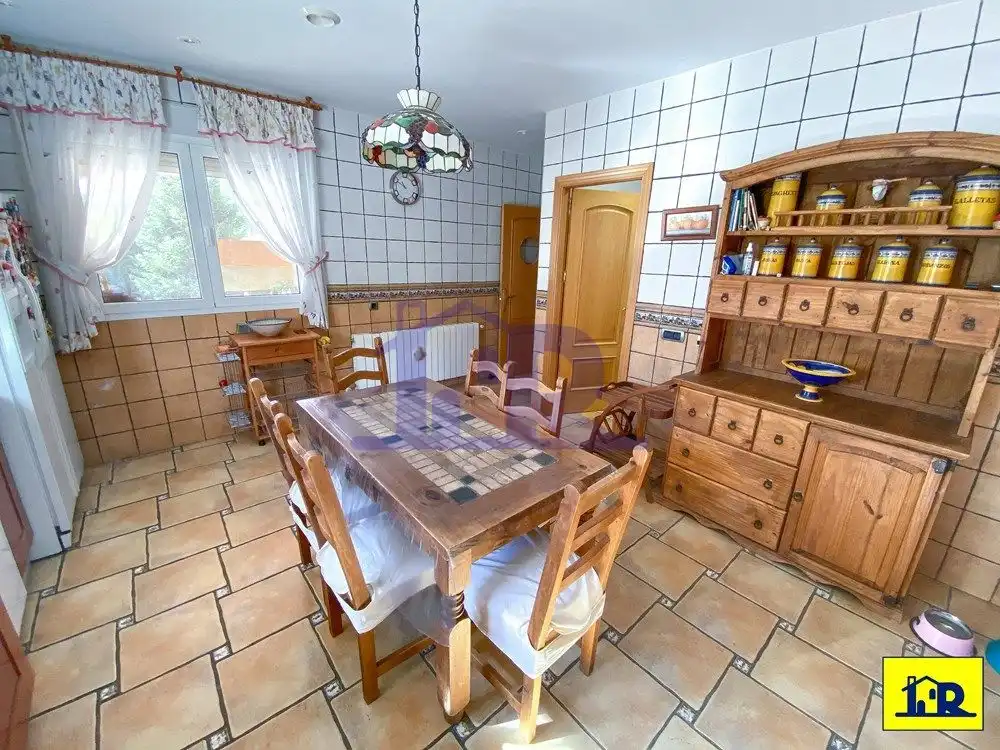 Kitchen of Houses for sale in Arcas del Villar  with Terrace, Storage room and Swimming Pool