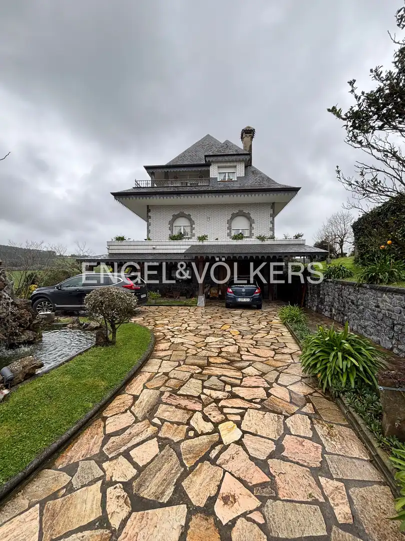 Exterior view of Houses for sale in Bareyo  with Heating, Private garden and Terrace