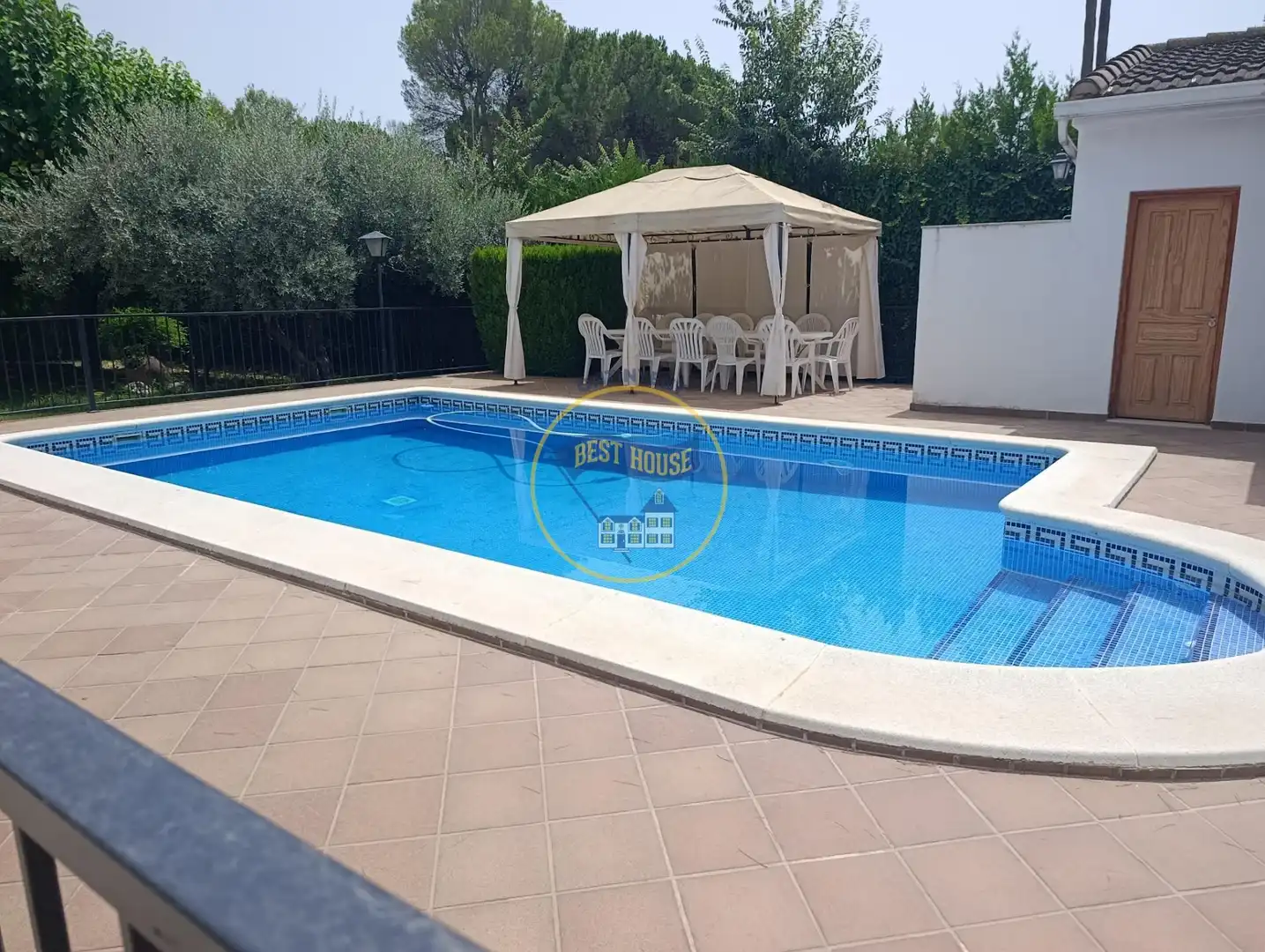 Piscina de Casa o xalet en venda en Ontinyent amb Aire condicionat, Calefacció i Jardí privat