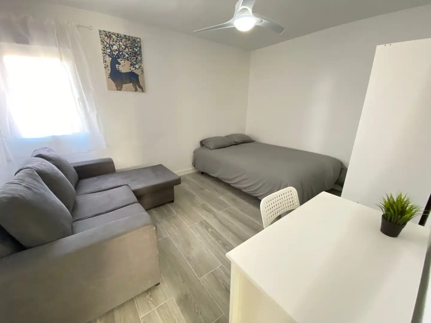 Habitación de Piso de alquiler en Madrid con Calefacción, Amueblado y Horno