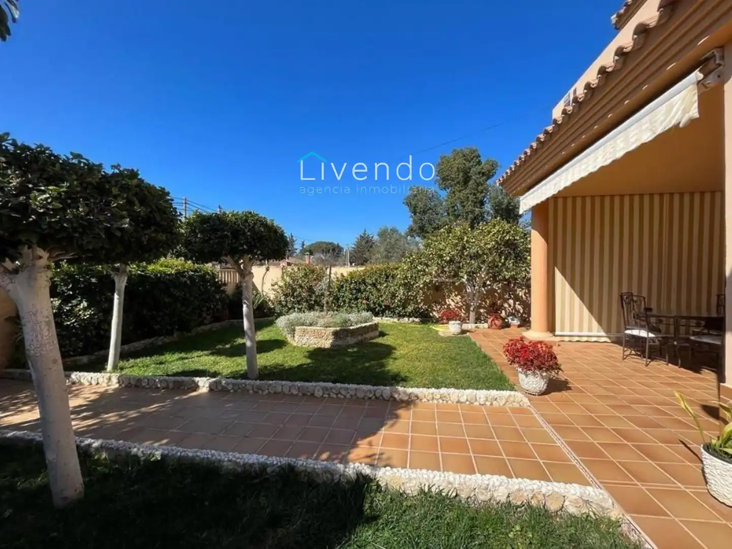 Jardí de Casa o xalet en venda en Chiclana de la Frontera amb Terrassa i Traster
