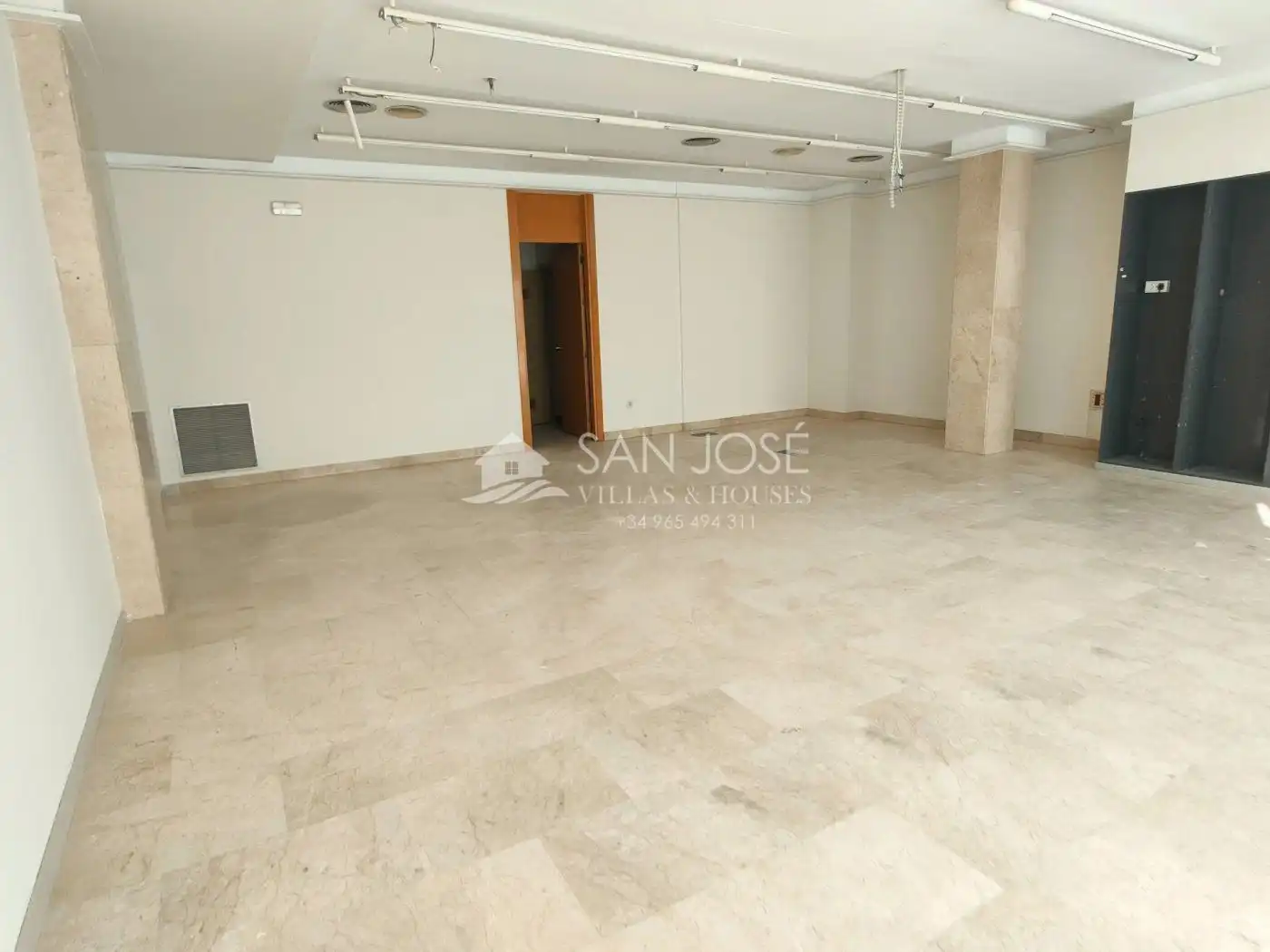 Commercial properties for sale in Aspe