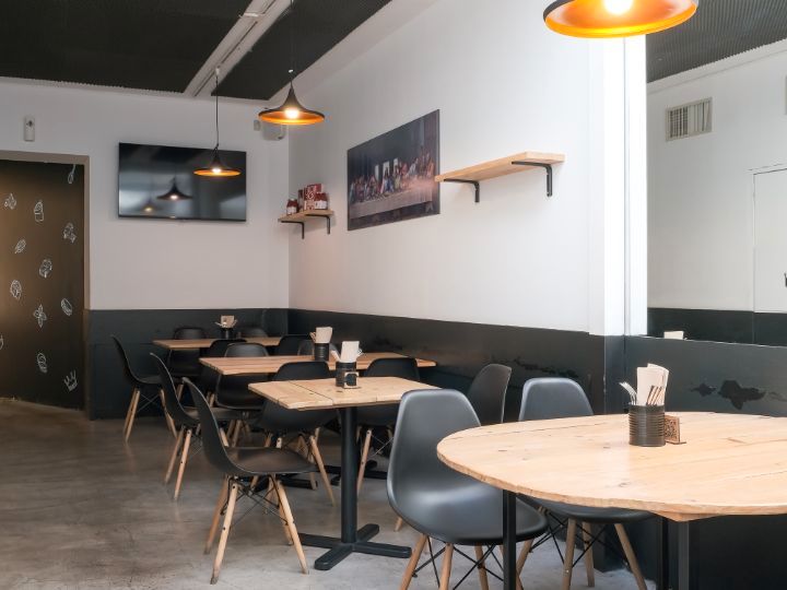 Local en venta en Terrassa con Aire acondicionado, Terraza y Amueblado