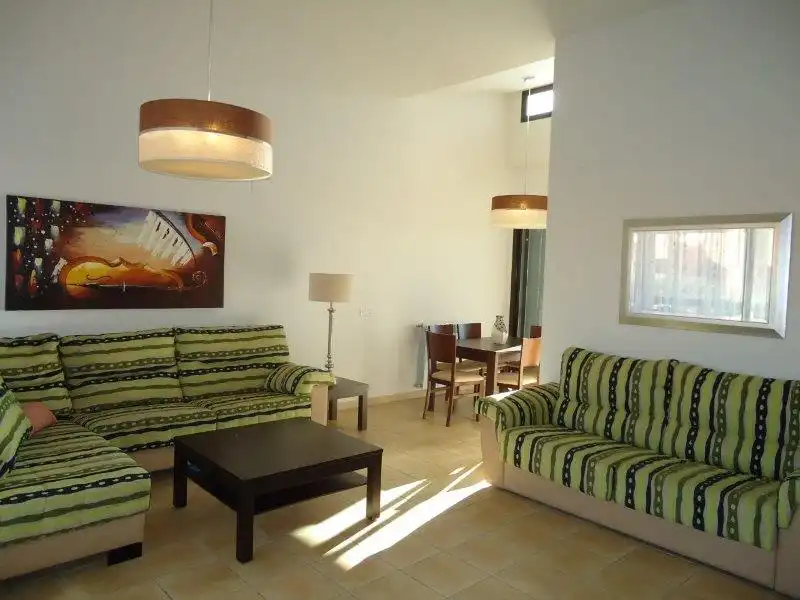 Apartament amb terrassa en venda a Ronda del Golf 114