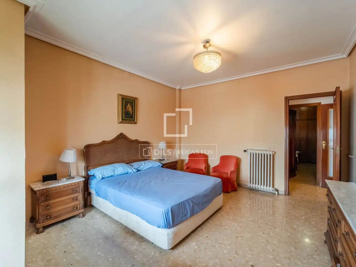 Habitación de Piso en venta en Valencia con Calefacción
