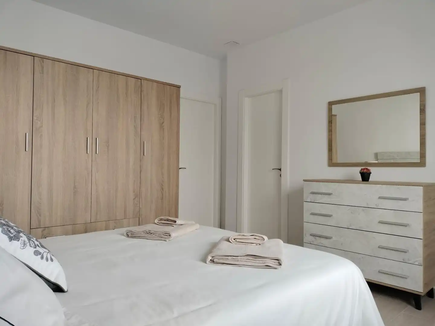 Habitación de Casa o chalet en venta en Benalmádena con Aire acondicionado, Calefacción y Jardín privado