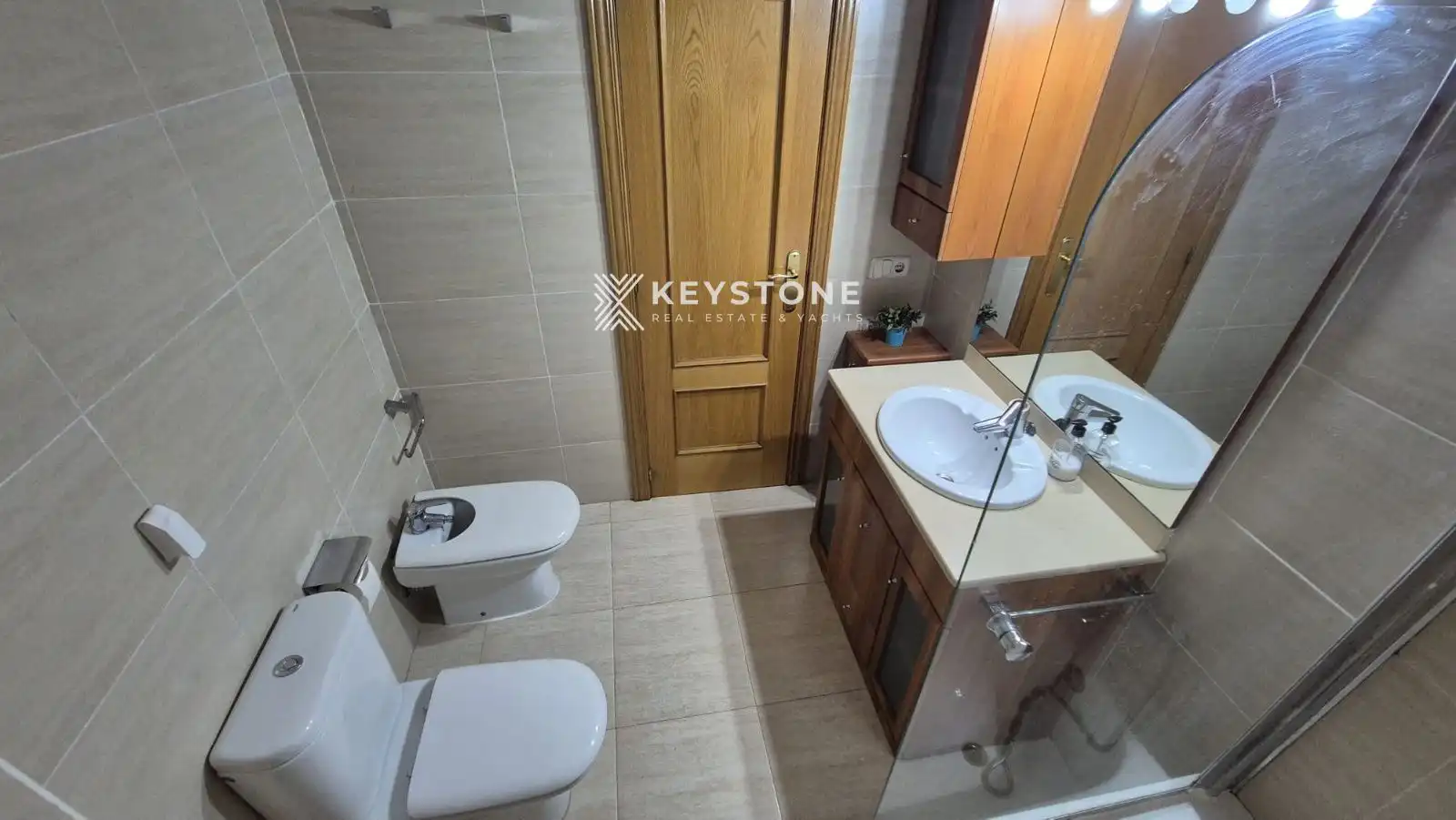 Bathroom of Flat for sale in  Palma de Mallorca  with Air Conditioner and Terrace
