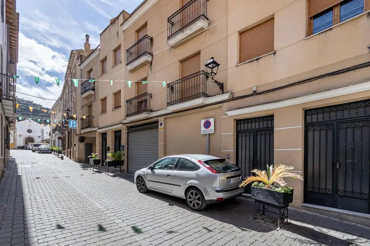 Casa adosada en venda a Torres