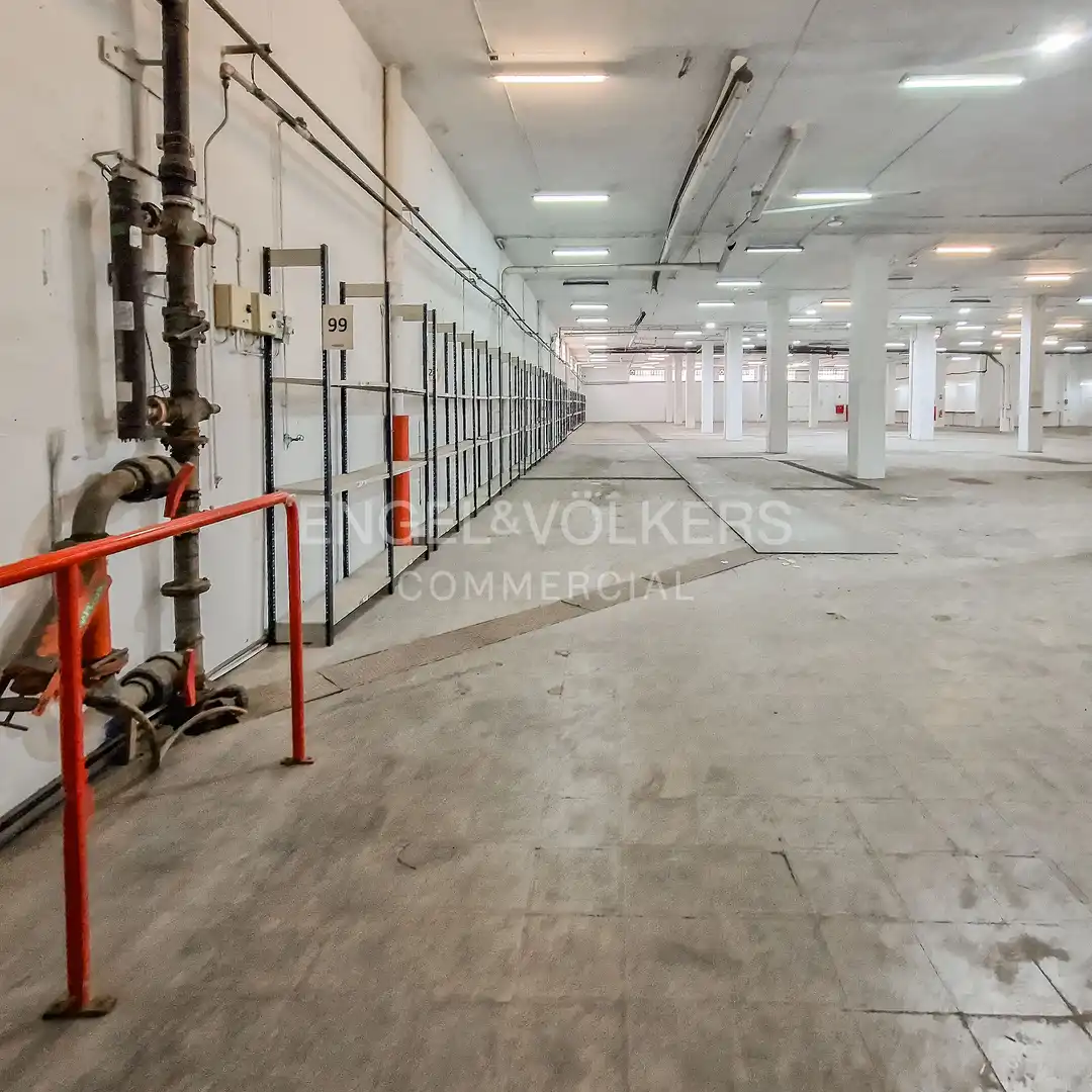 Nau industrial de lloguer en Sant Boi de Llobregat