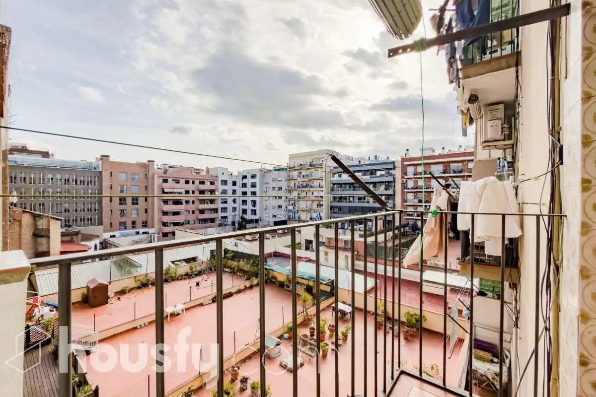 Appartamento con terrazza in vendita a Carrer de València ., imagen 15