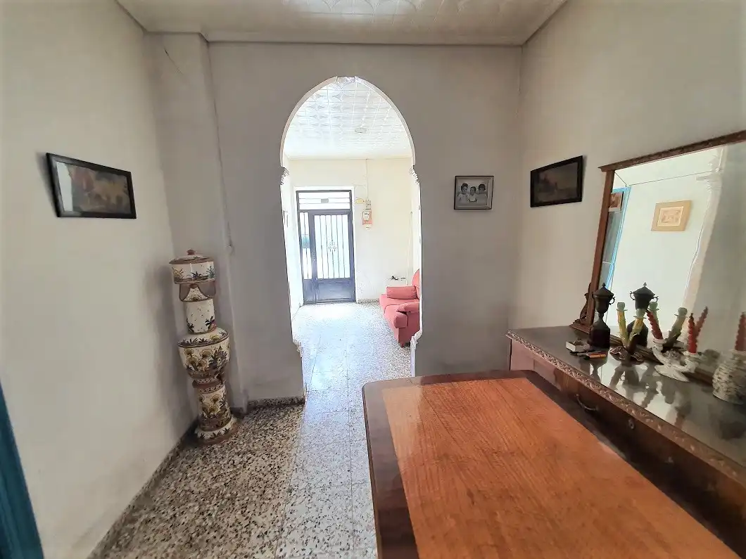 Einfamilien-Reihenhaus zum Verkauf in Elche / Elx mit Terrasse