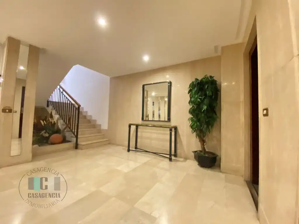 Duplexes for sale in Calle Poeta Verdaguer, Hospital - Plaza del Real