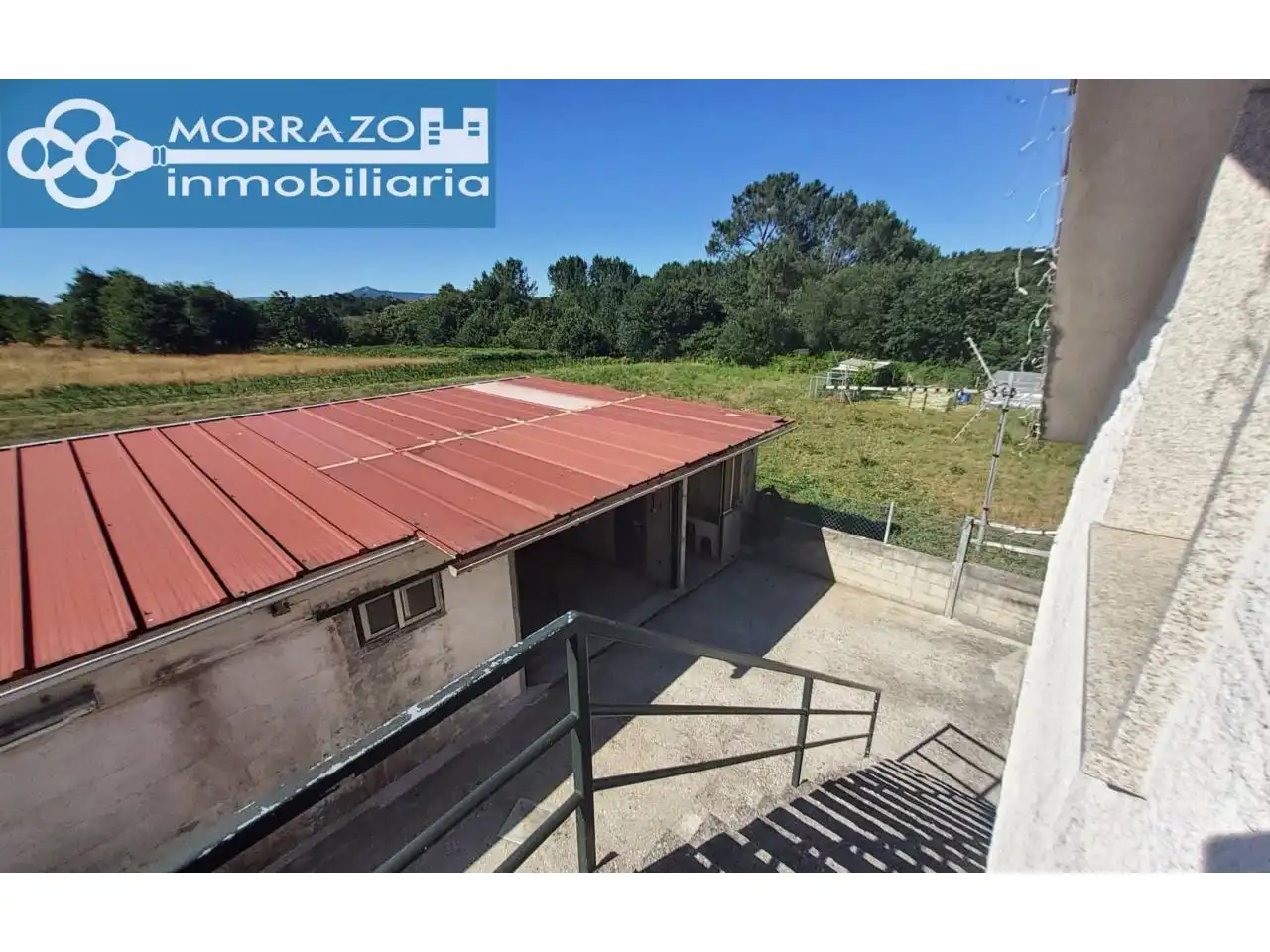 Vista exterior de Casa o chalet en venta en A Estrada  con Aire acondicionado, Piscina y Amueblado