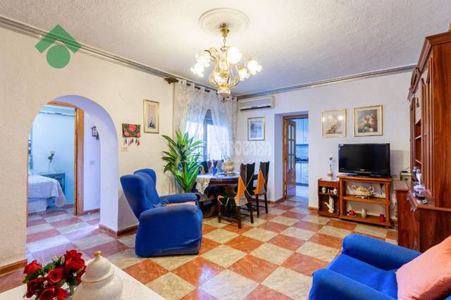 Casa-chalet en Venta en Torrecuevas - Lomas del Gato