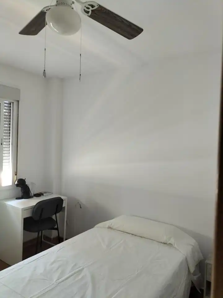 Flat for share in Alcalá de Henares  with Air Conditioner and Furnished