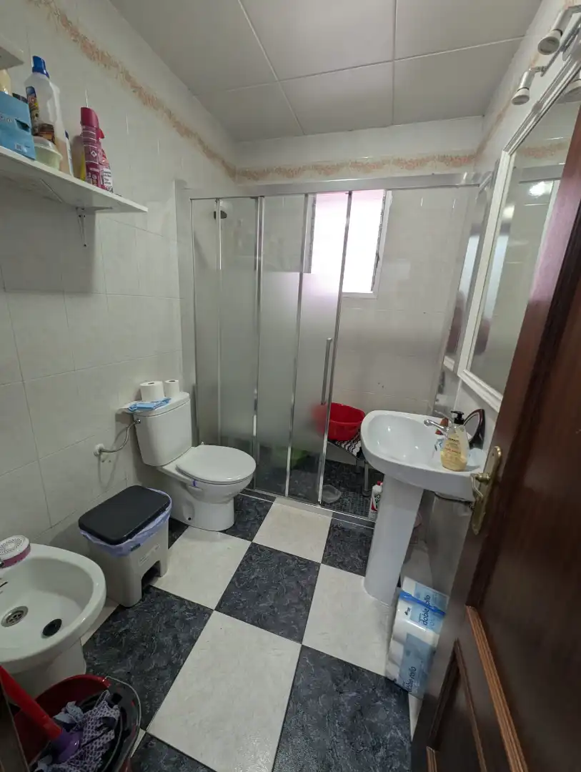 Bathroom of Flat for sale in Lucena  with Air Conditioner, Heating and Terrace