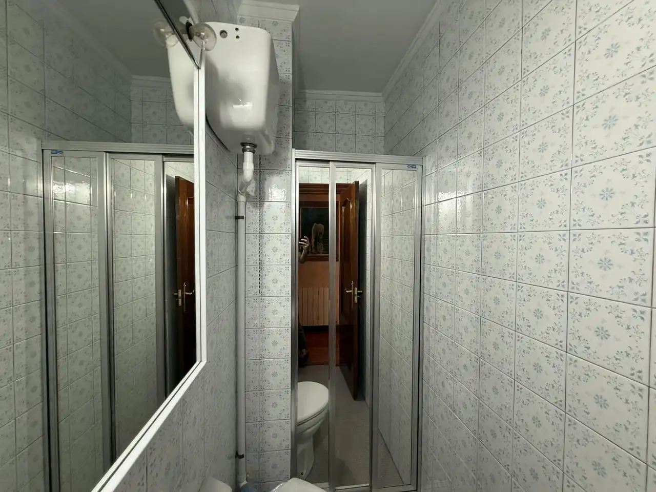 Bathroom of Flat for sale in Barakaldo   with Heating and Balcony