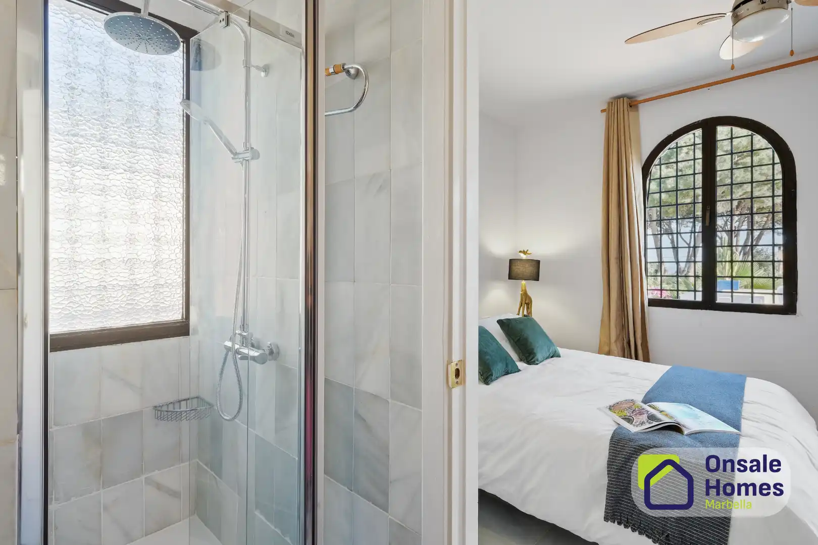 Baño de Casa o chalet en venta en Marbella con Aire acondicionado, Jardín privado y Terraza