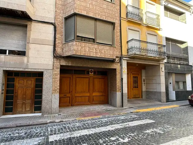 Local commercial à vendre à Carrer de Valencia