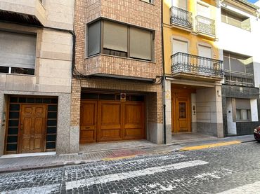Local comercial en venta en Carrer de Valencia
