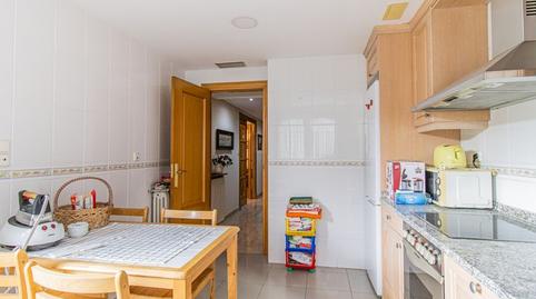 Foto 2 de Casa adosada en venta en Calle Ibon de Ordiceto, Miralbueno,  Zaragoza Capital