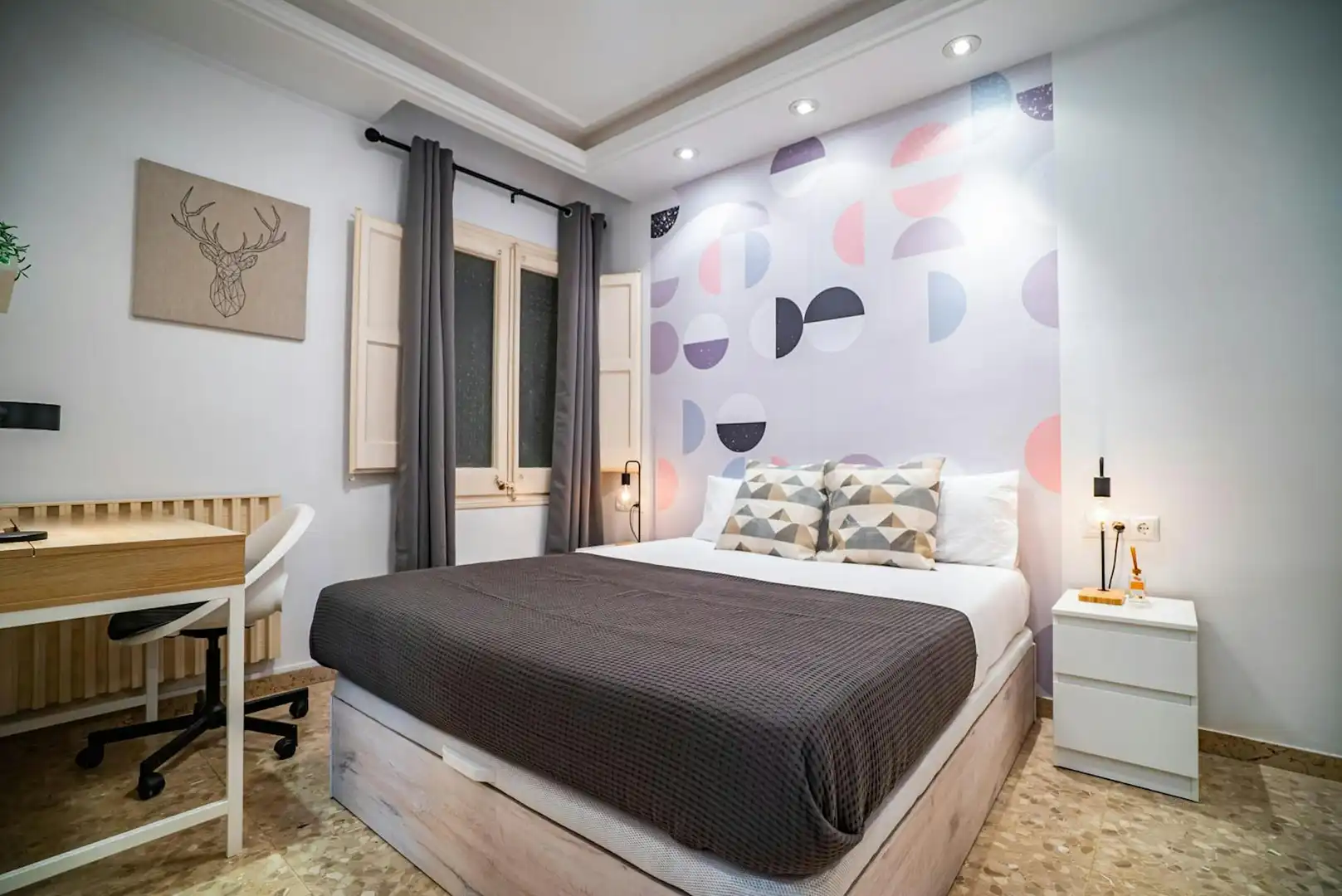 Bedroom of Flat for share in L'Hospitalet de Llobregat  with Washing machine