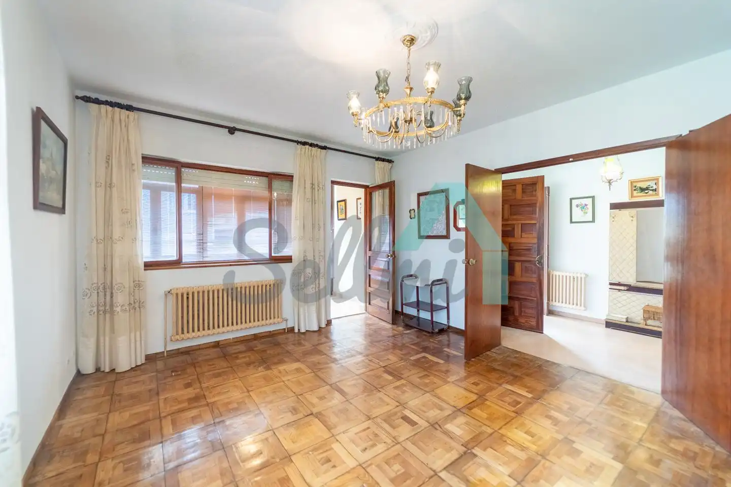 Sala de estar de Casa o chalet en venta en Ribadeo con Calefacción, Jardín privado y Parquet