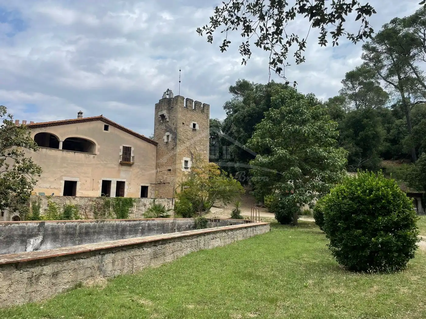 Exterior view of Country homes for sale in Flaçà  with Air Conditioner, Heating and Private garden