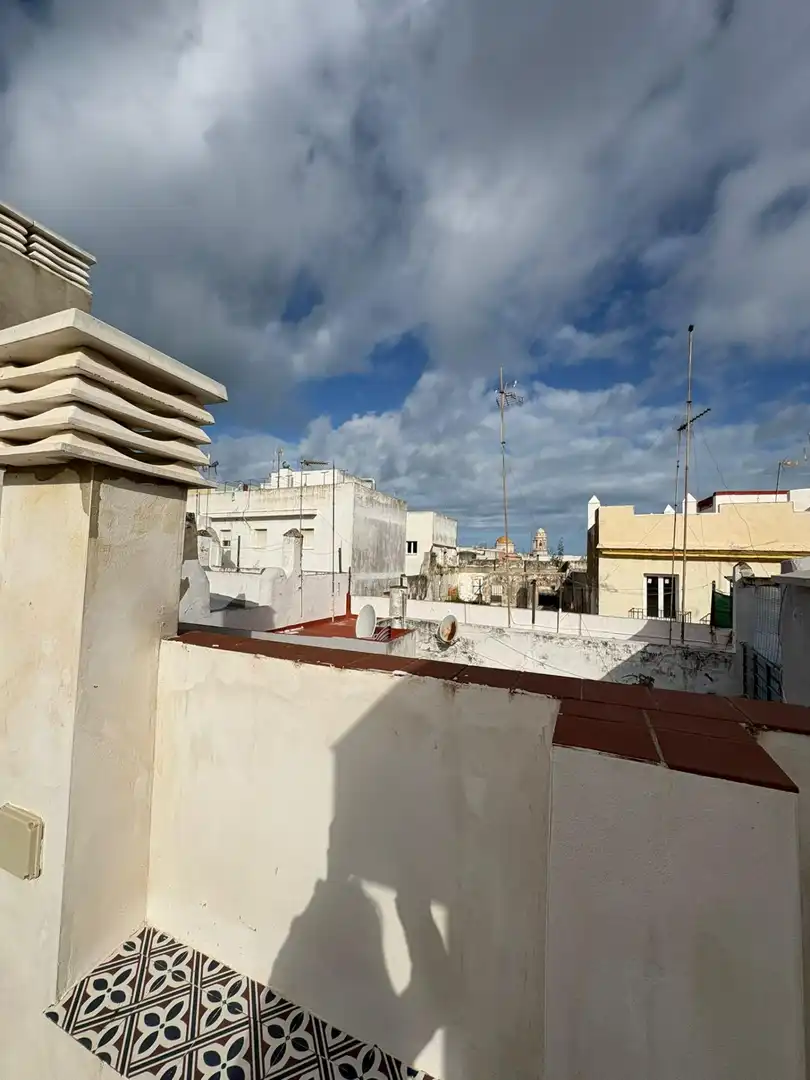 Vista exterior de Pis en venda en Cádiz