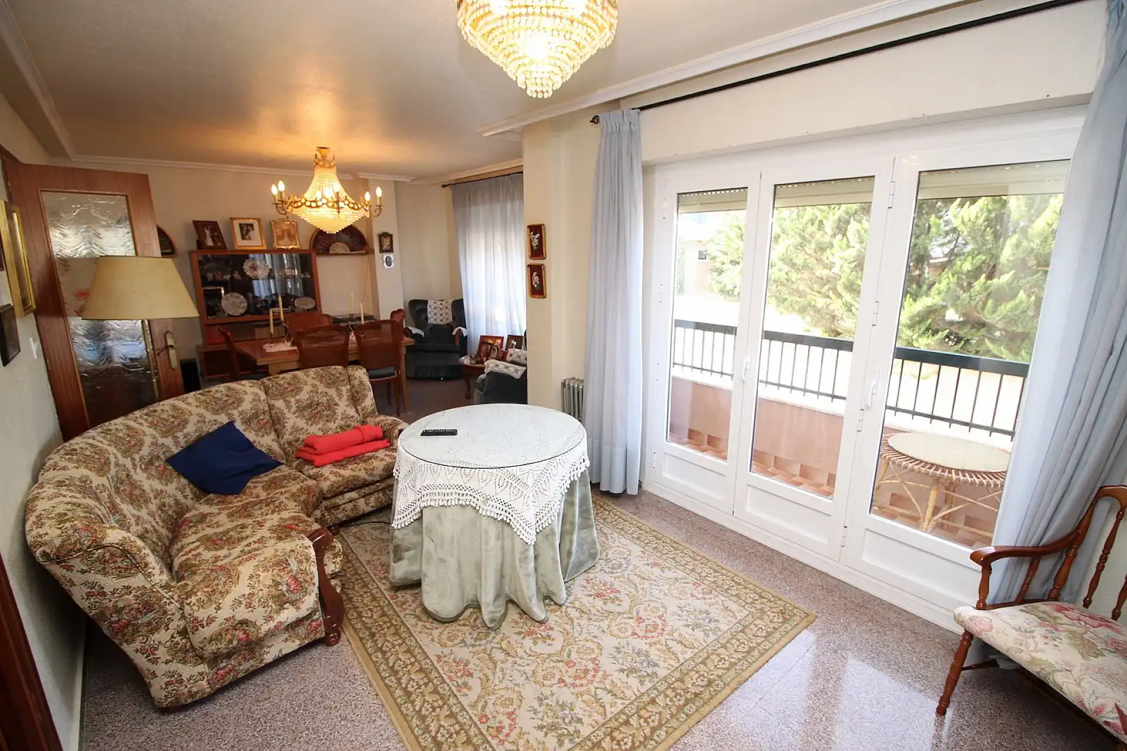 Wohnzimmer von Maisonette zum Verkauf in Monóvar  / Monòver mit Klimaanlage, Heizung und Terrasse