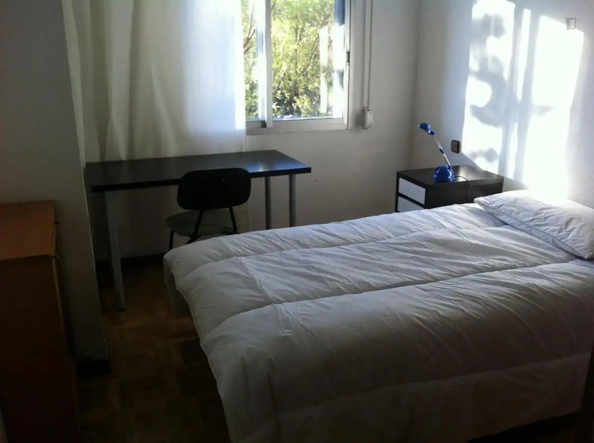 Habitación en Media Legua