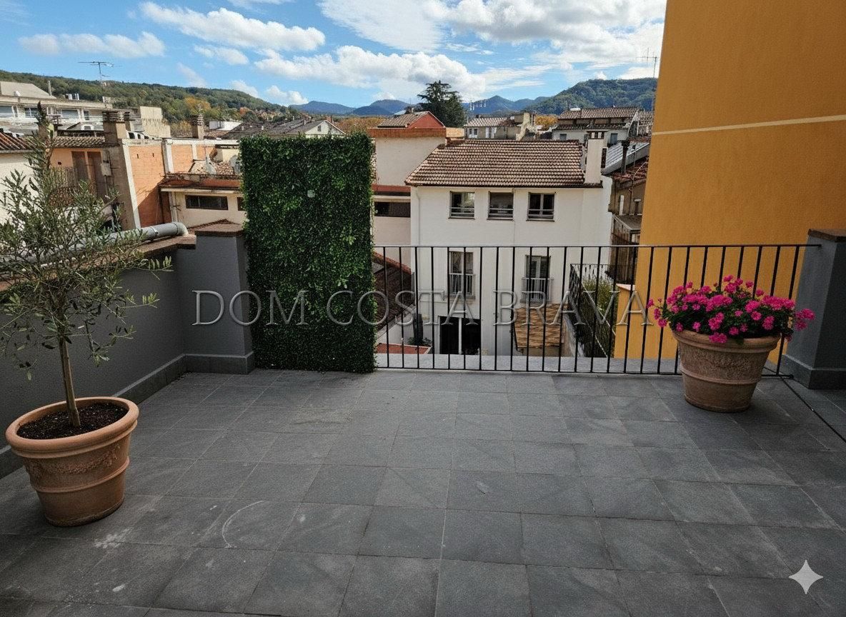 Terrace of Attic for sale in Olot  with Heating
