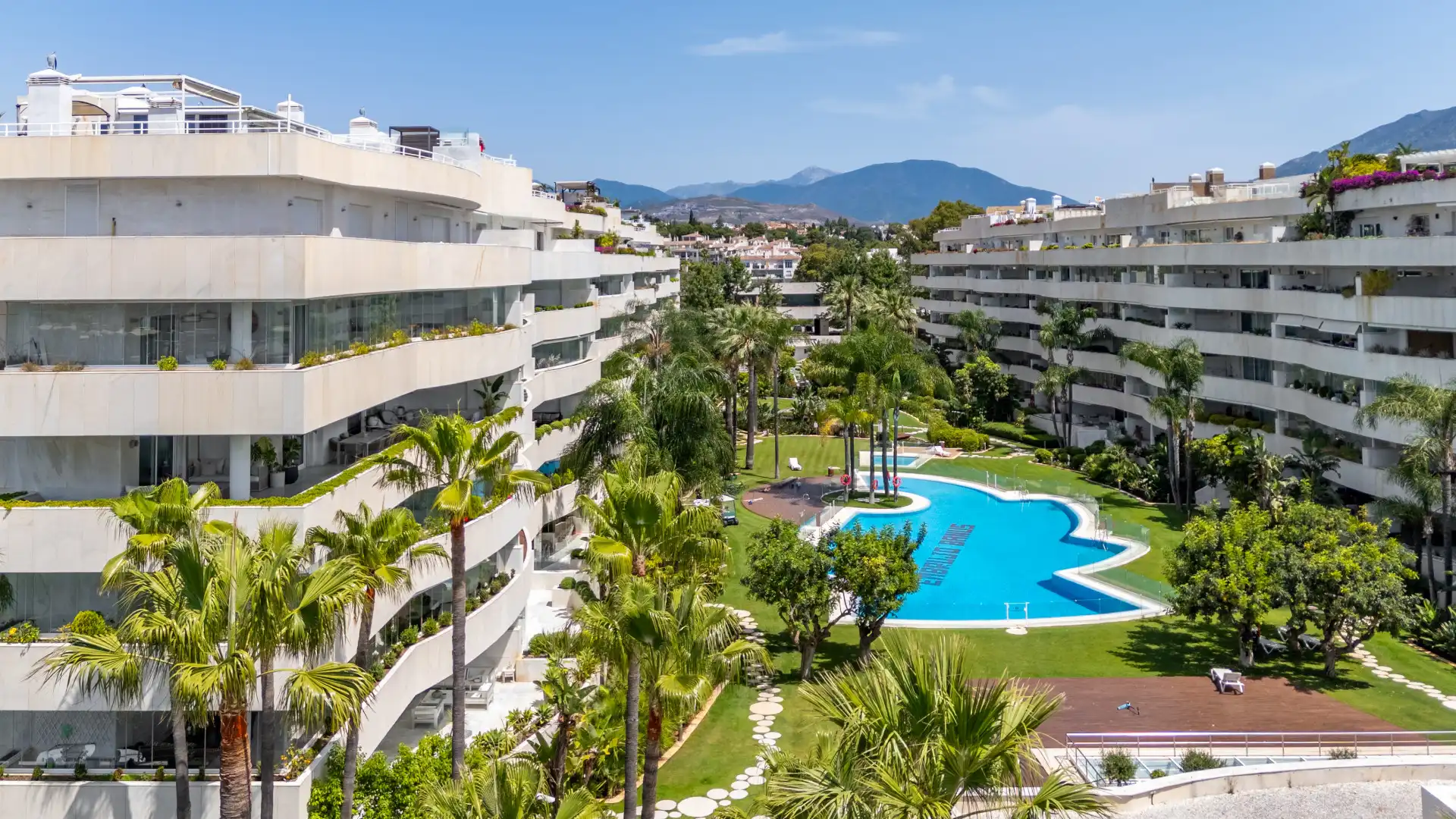 Apartamento en venta en Puerto Banús