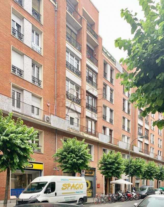 Exterior view of Flat for sale in Bilbao 