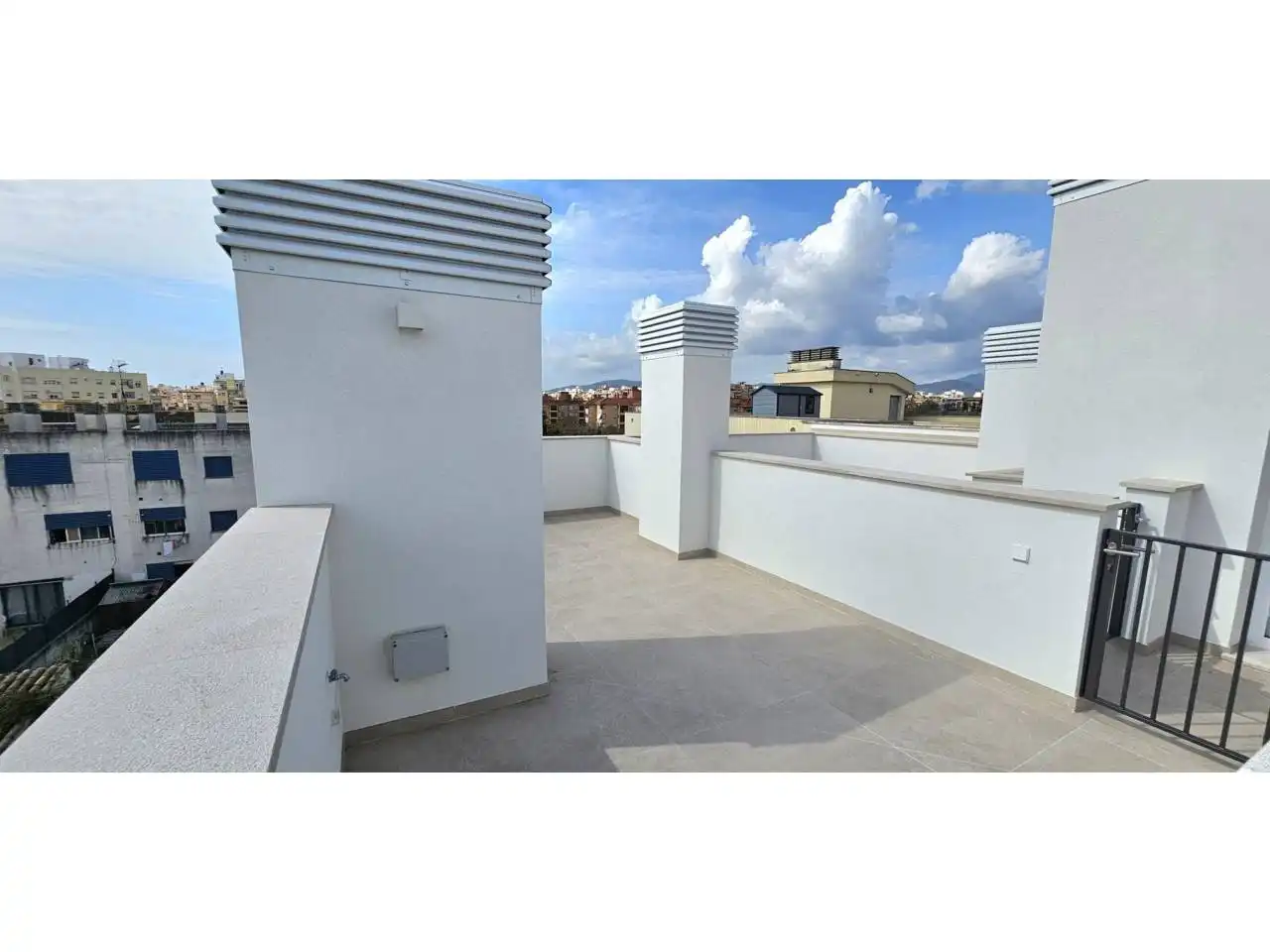 Terrasse von Dachboden zum Verkauf in  Palma de Mallorca mit Klimaanlage, Terrasse und Balkon