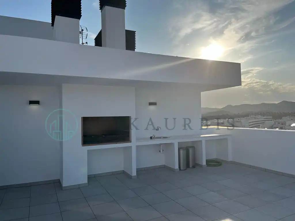 Terraza de Ático de alquiler en Málaga con Aire acondicionado, Terraza y Piscina