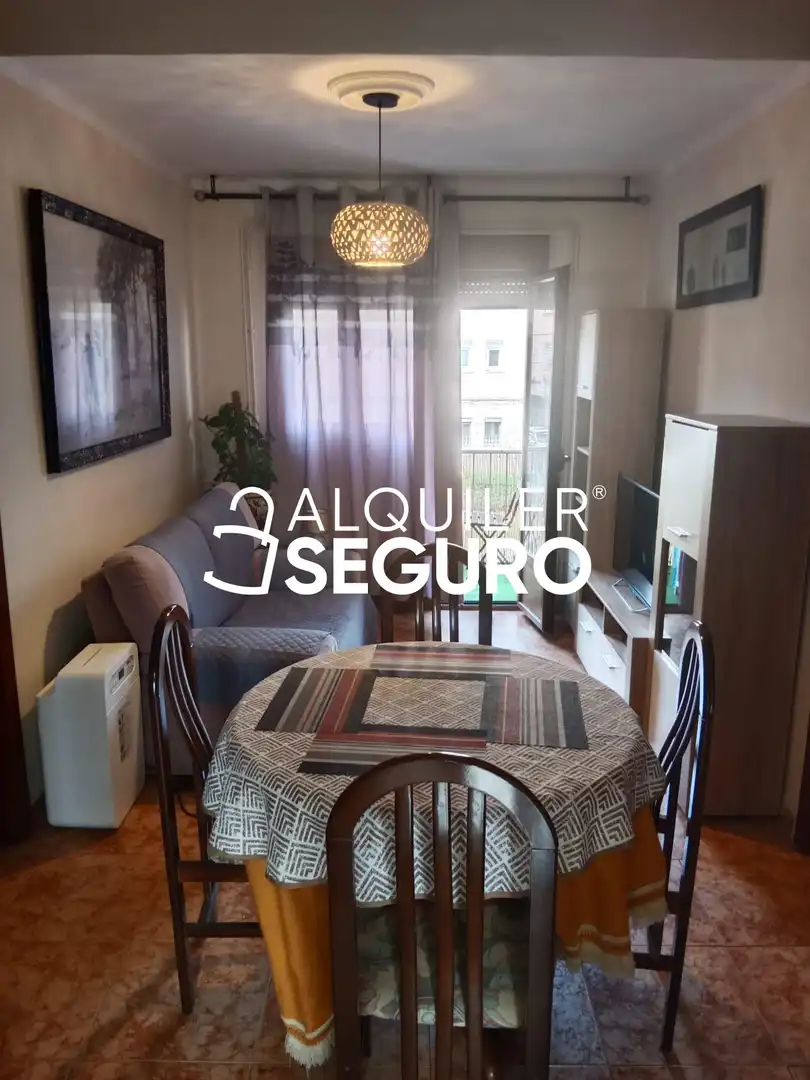 Wohnzimmer von Wohnung zur Miete in Oviedo  mit Heizung, Terrasse und Möbliert