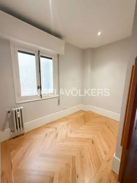 Habitación de Piso de alquiler en Madrid con Aire acondicionado, Calefacción y Parquet
